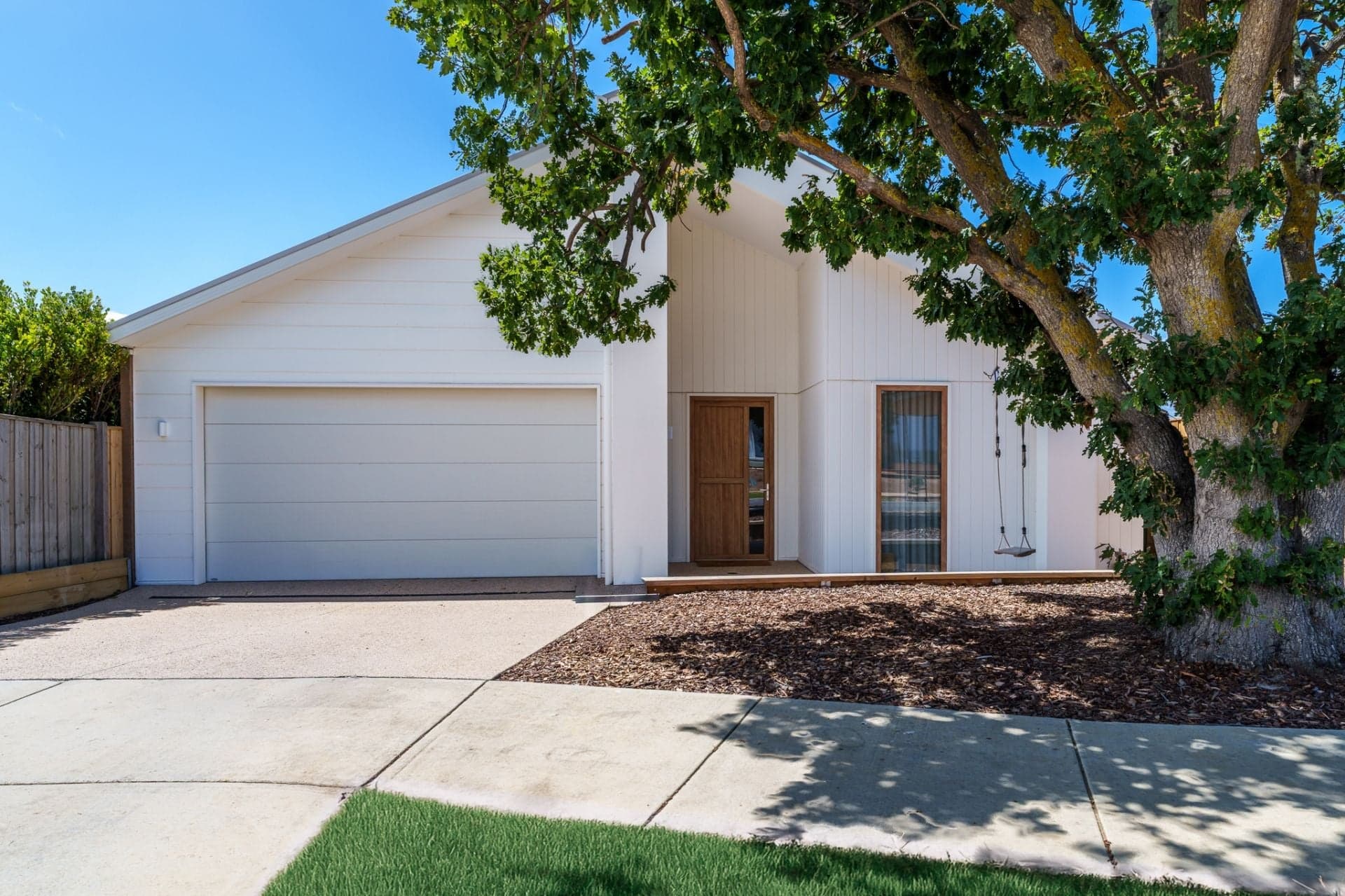 6 Cottage Crescent Torquay VIC, Torquay - Thumbnail 2