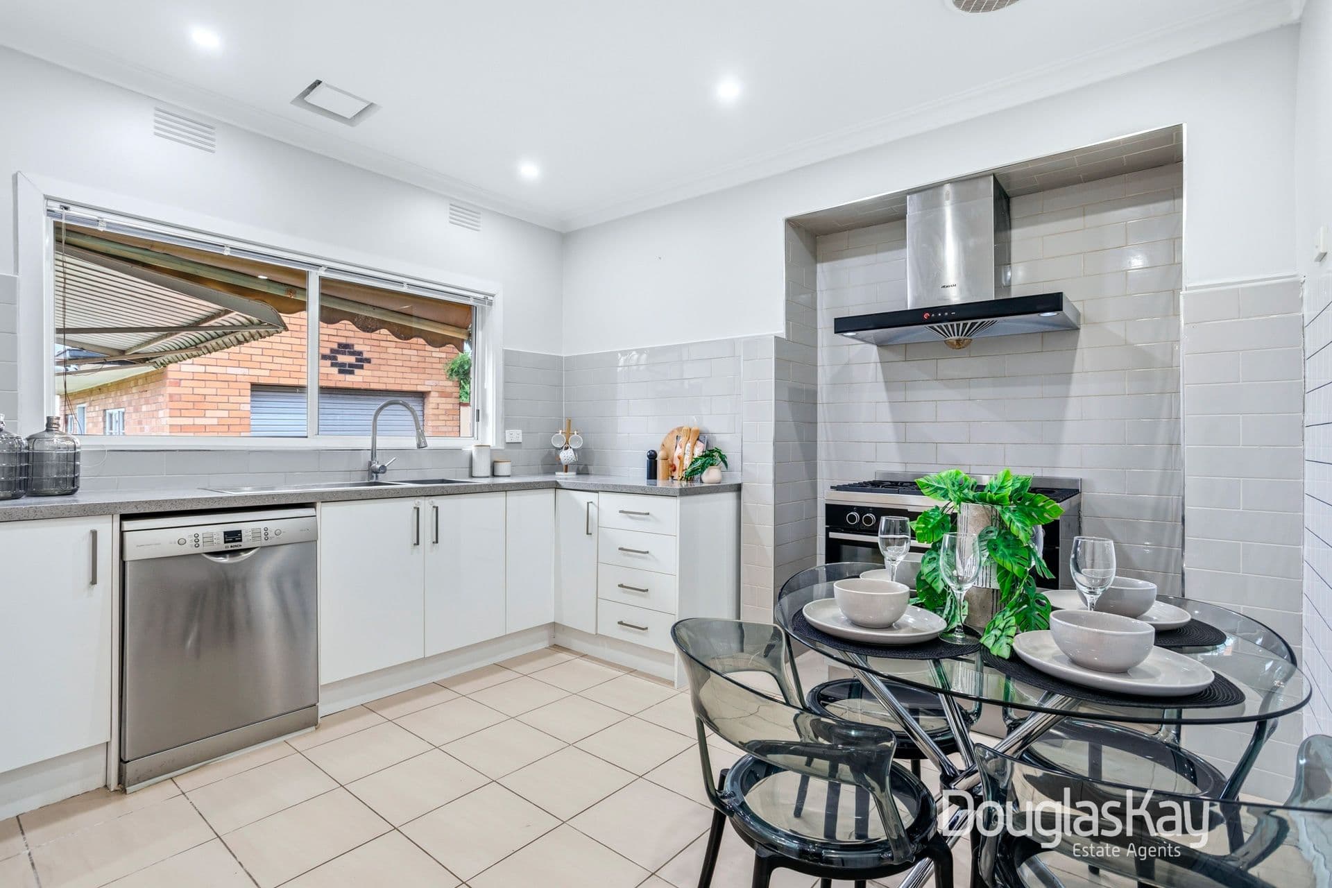 32 Lodden Street, Sunshine North VIC, Sunshine North - Thumbnail 7