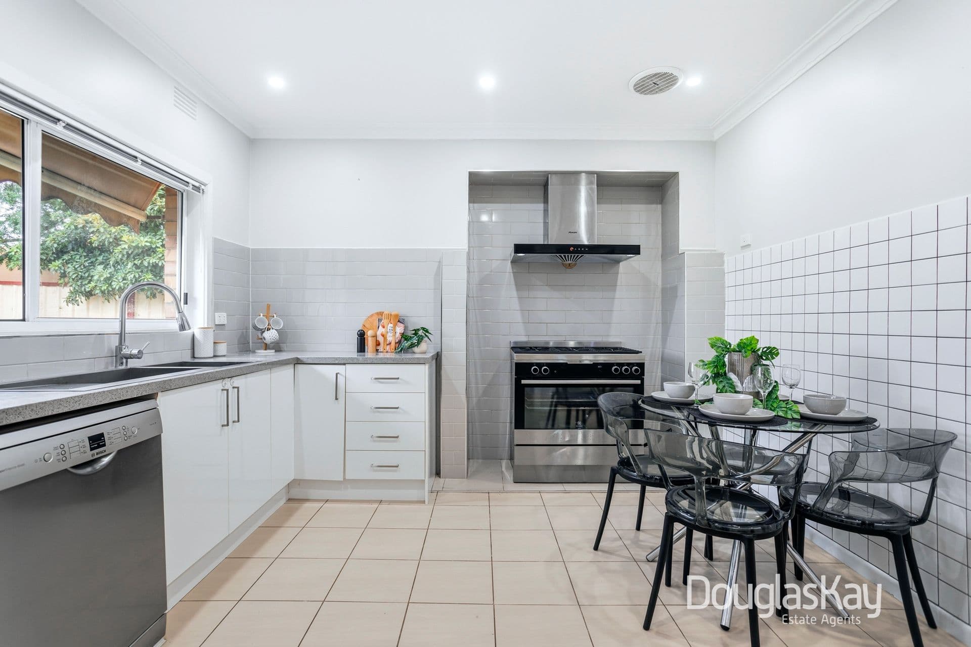 32 Lodden Street, Sunshine North VIC, Sunshine North - Thumbnail 8