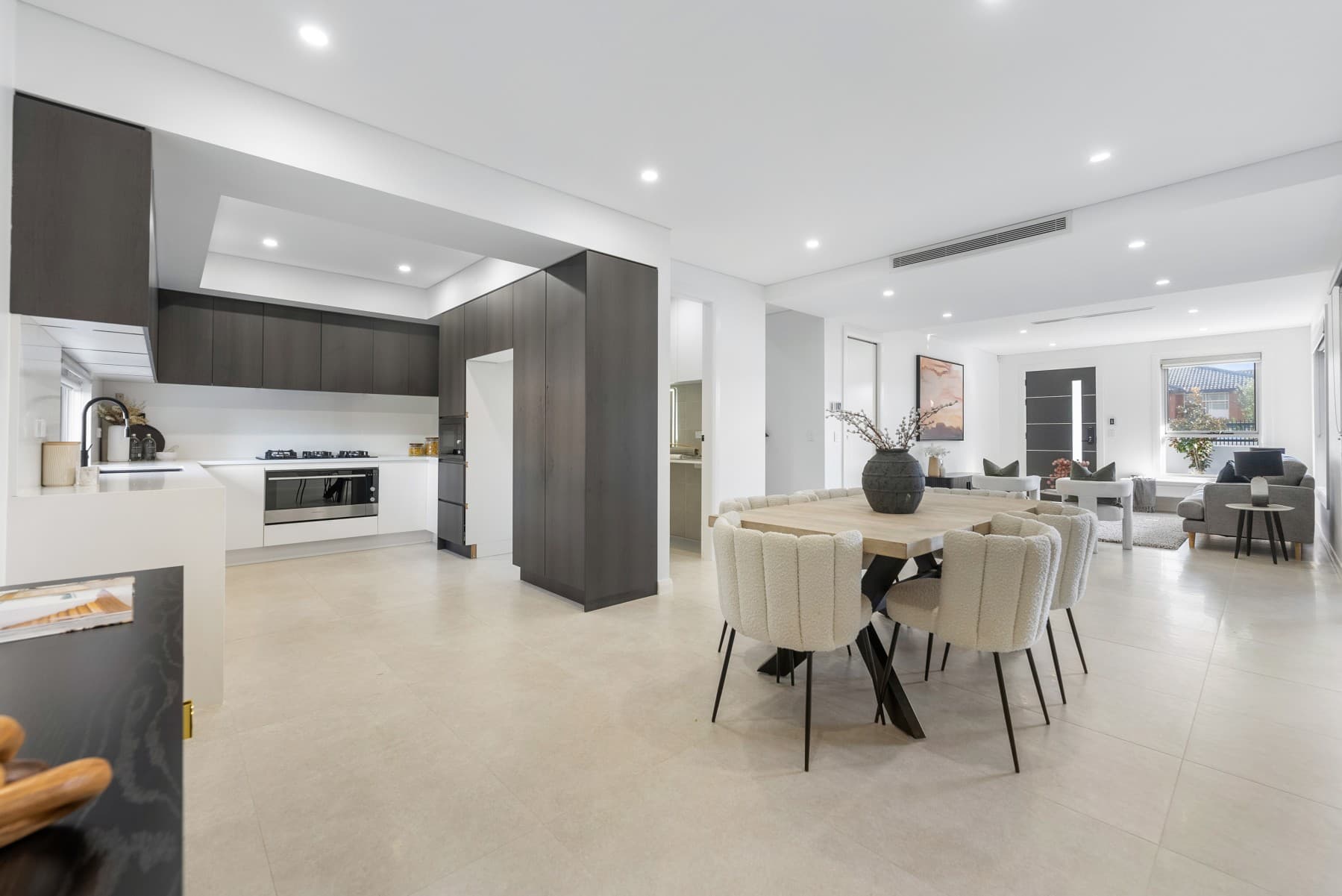 1 Lester Road, Greystanes - Thumbnail 3
