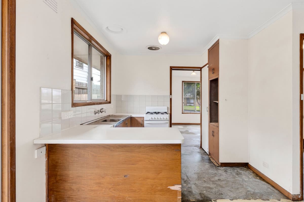 33 Gwyther Road, Highton VIC 3216, Highton - Thumbnail 3