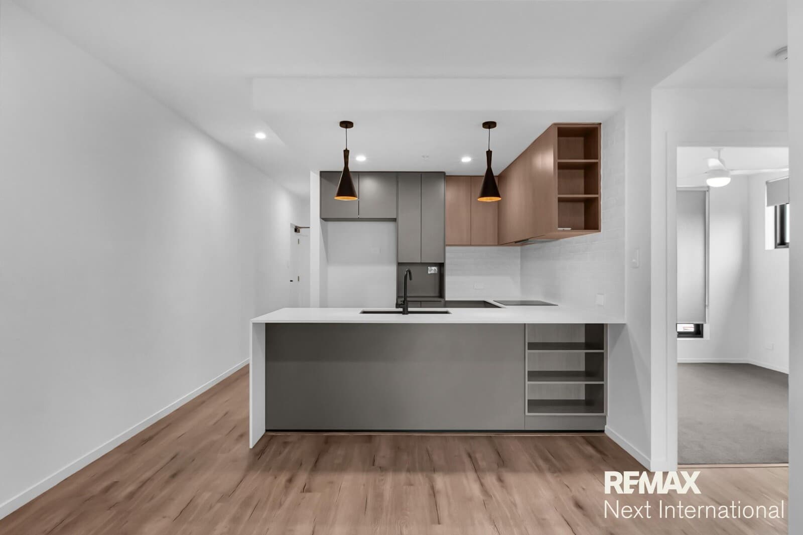 12/11 Barrack Road Cannon Hill QLD 4170, Cannon Hill - Thumbnail 4