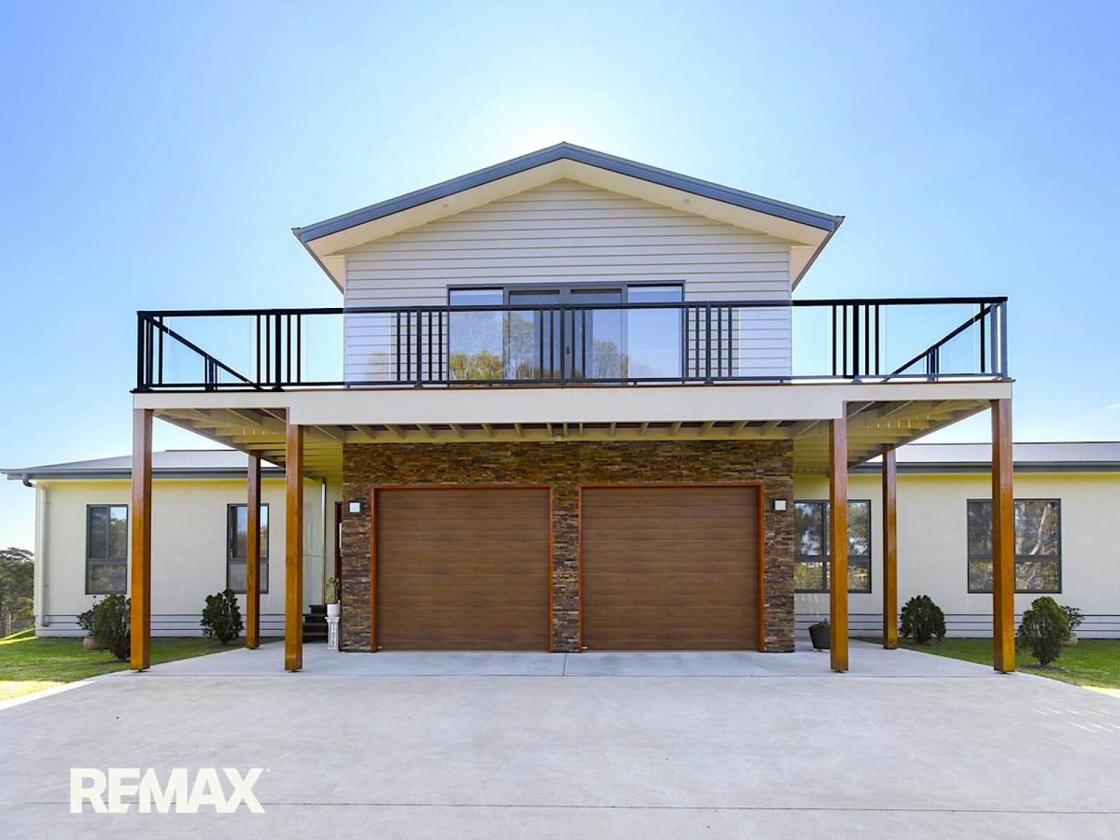 2 Matthew Avenue Metung VIC 3904, Metung - Image 1