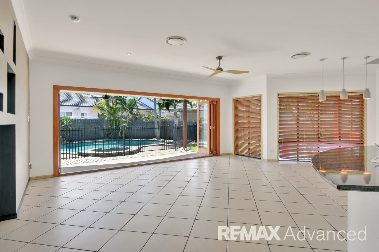 48 Voyagers Drive Banksia Beach QLD 4507, Banksia Beach - Thumbnail 2
