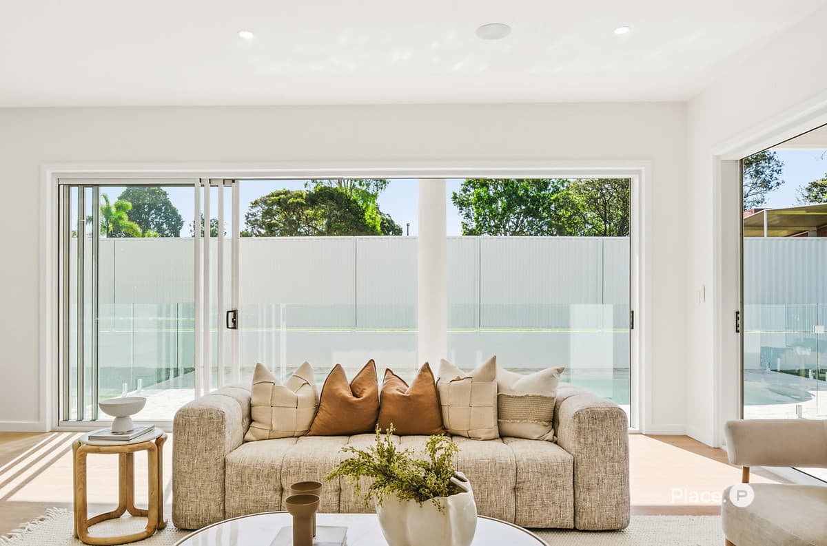 94 Greens Road, Coorparoo - Thumbnail 8