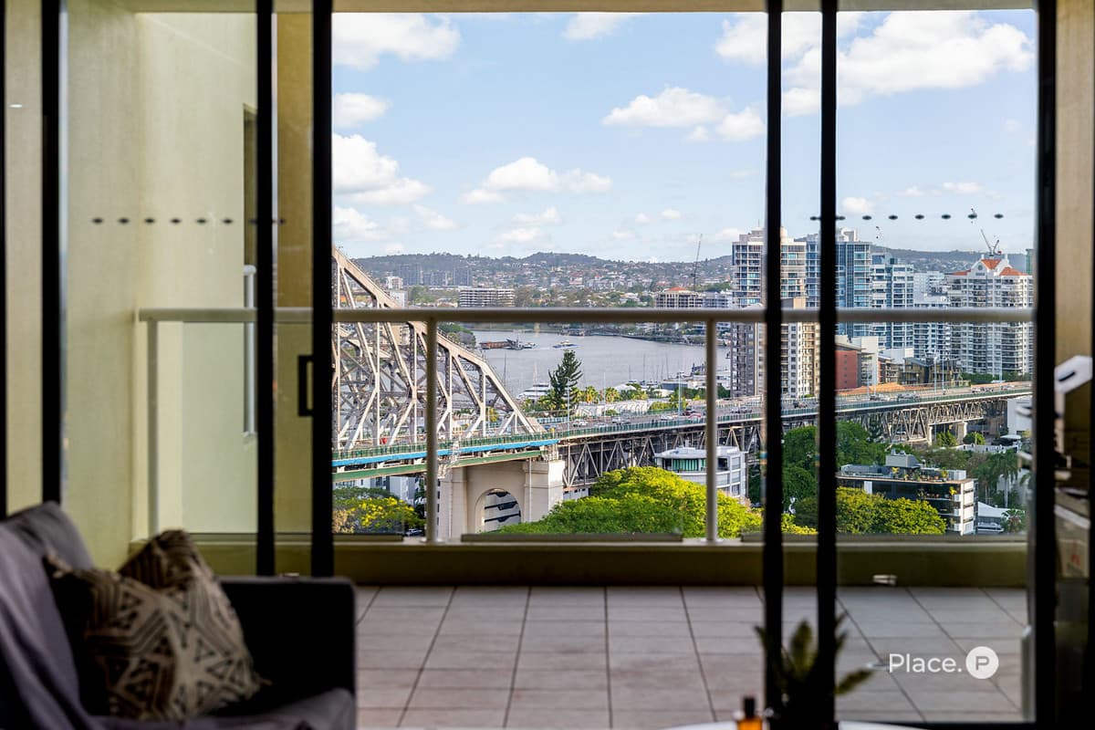 82 Boundary Street, Brisbane City - Image 1