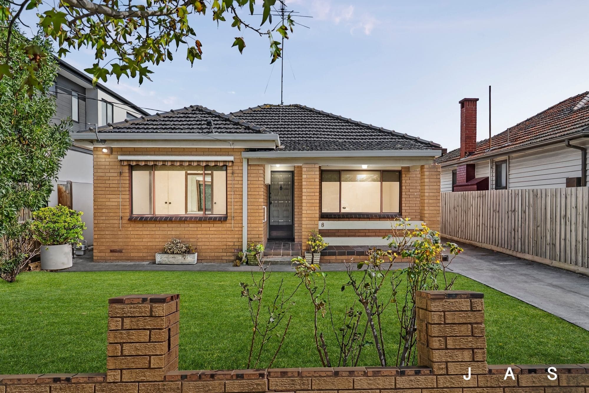 8 Ballard Street Yarraville VIC, Yarraville - Thumbnail 2