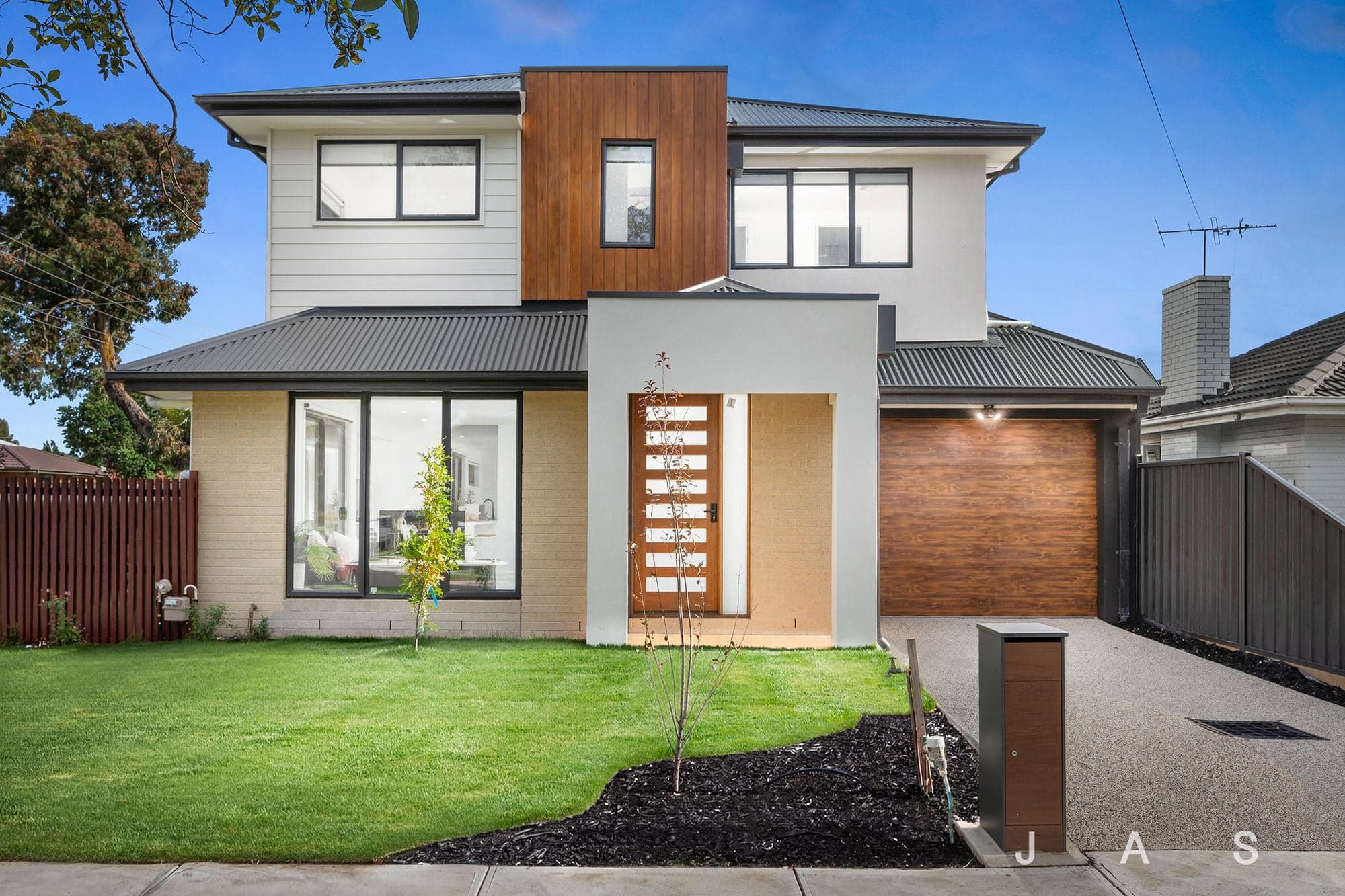 74 Mcintosh Road Altona North VIC, Altona North - Thumbnail 2