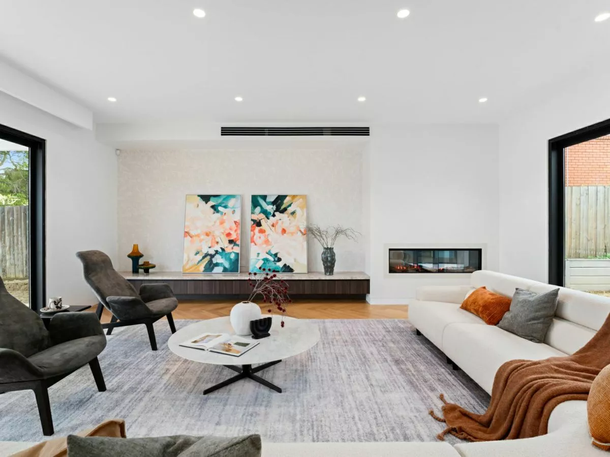 13 Glenview Road, DONCASTER EAST, Doncaster East - Thumbnail 6