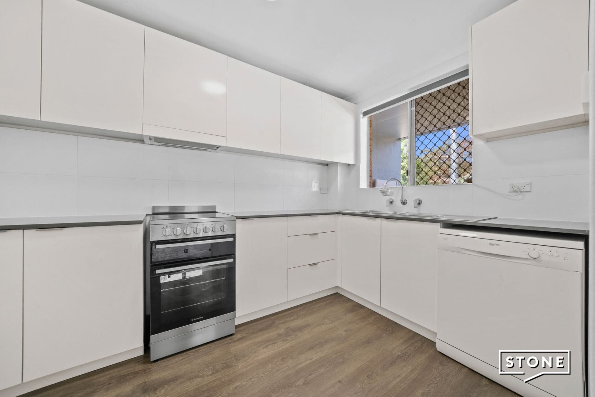 3/10 Factory Street, North Parramatta, North Parramatta - Thumbnail 2