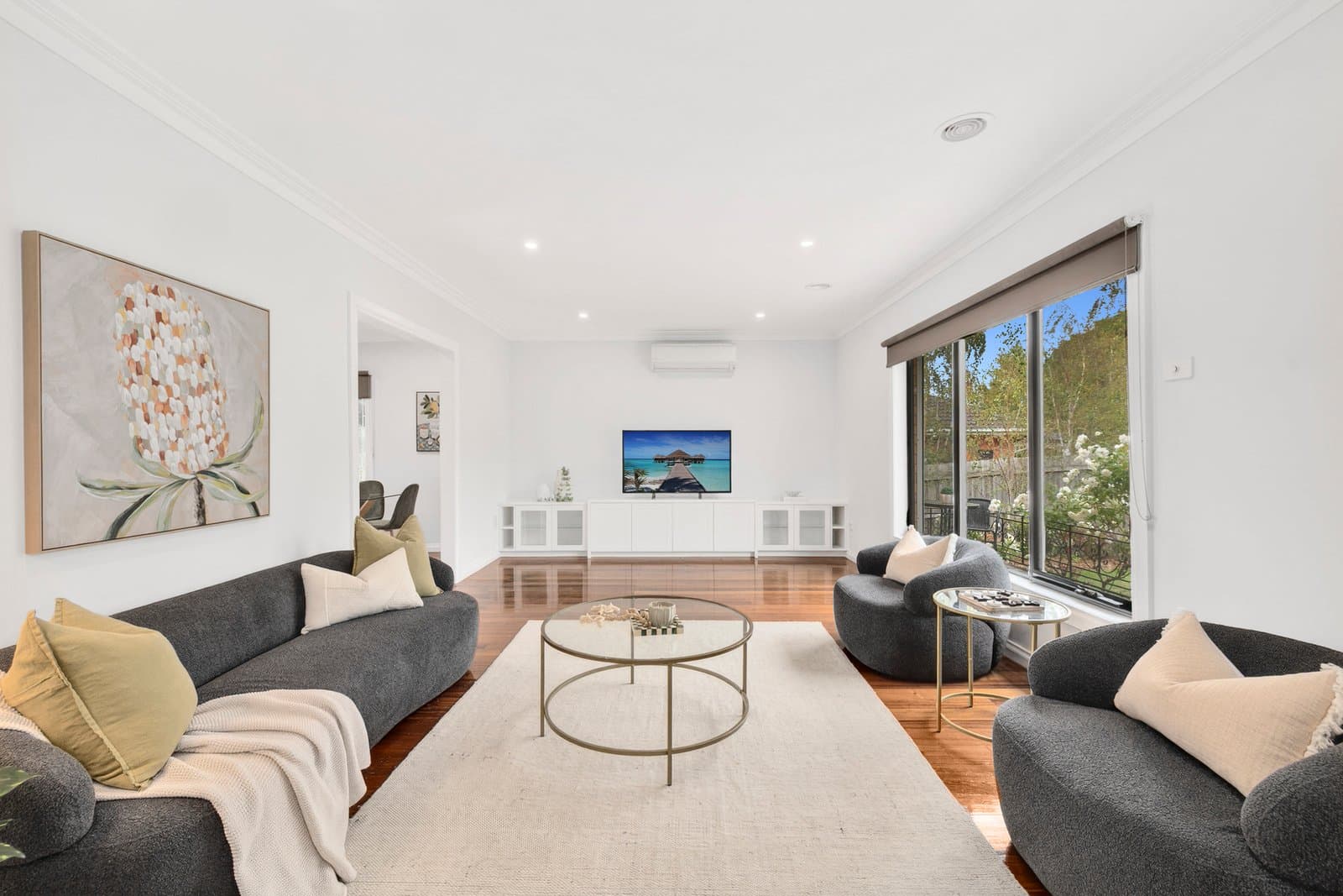 1/5 Stapley Crescent, Chadstone, Chadstone - Thumbnail 2