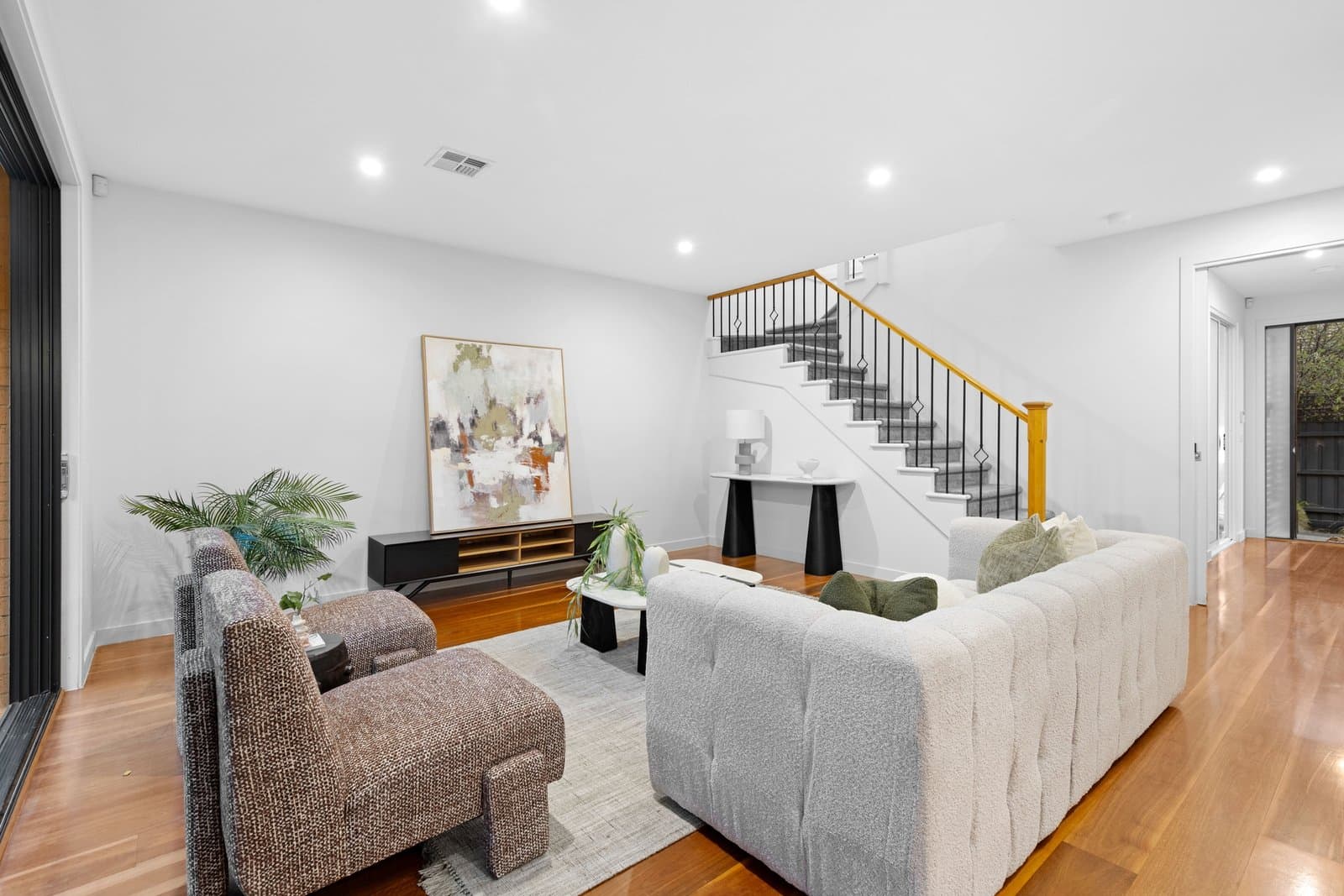 3/4 Camelia Street, Box Hill, Box Hill - Thumbnail 2