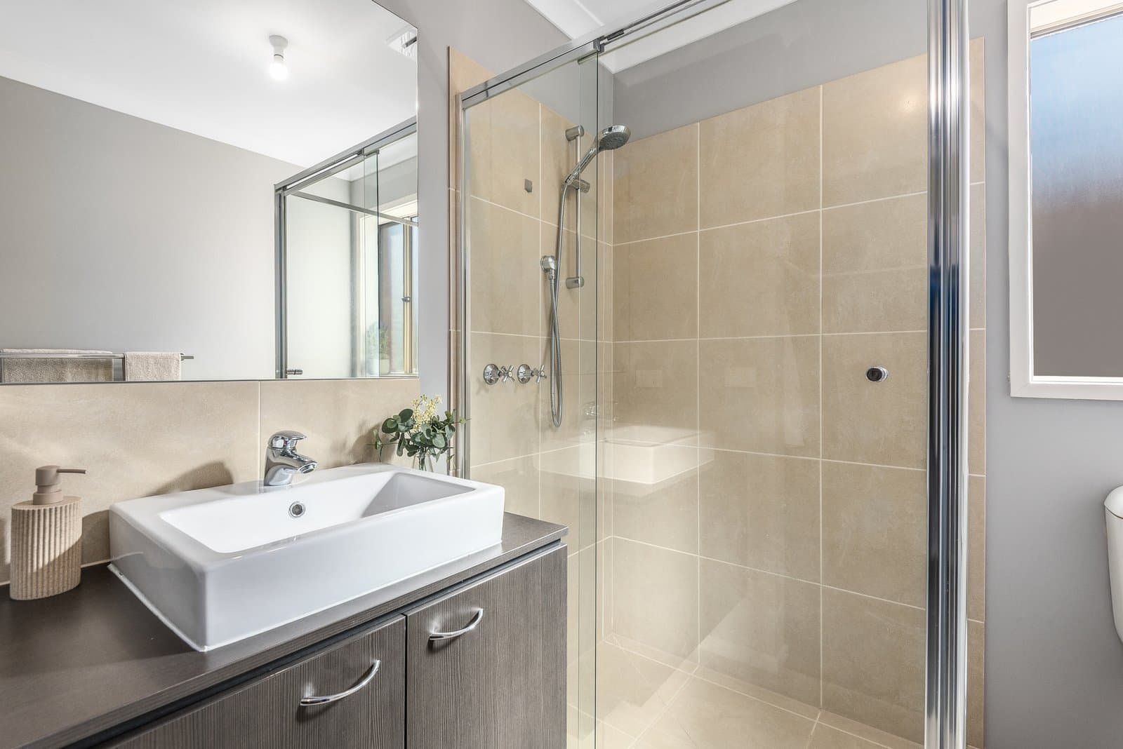 16 Adair Court, Marshall, Marshall - Thumbnail 8