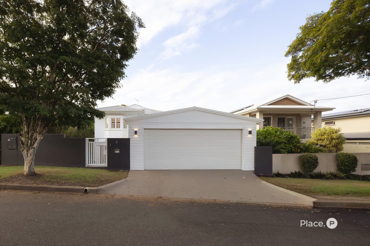 61 Highlands Street, Wavell Heights - Thumbnail 2