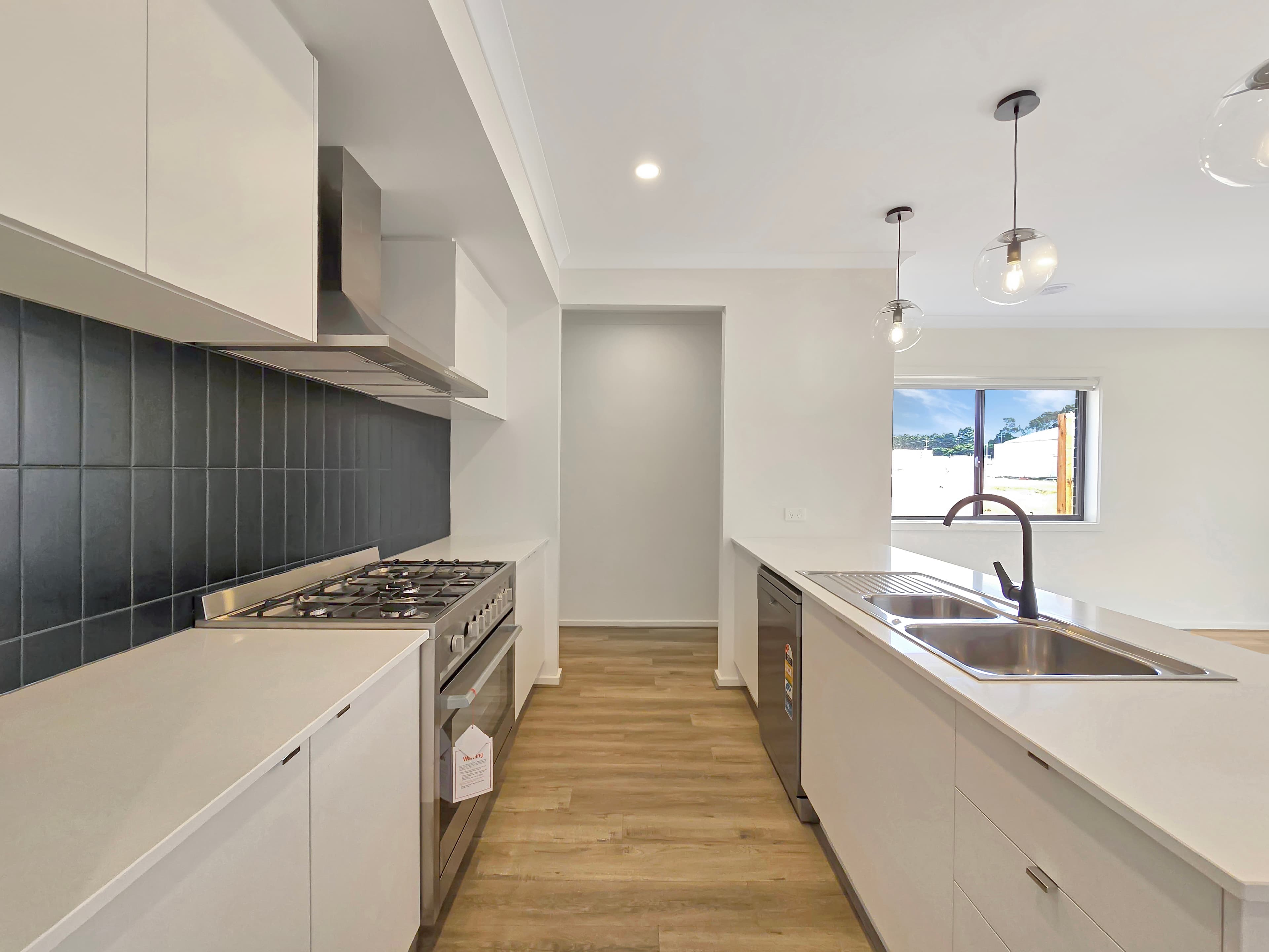 7 Gahnia Drive,ARMSTRONG CREEK, Armstrong Creek - Thumbnail 4