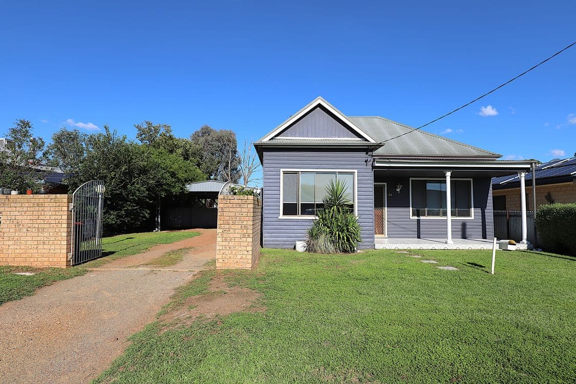 36 Sutton Street, COOTAMUNDRA, NSW 2590, Cootamundra - Image 1