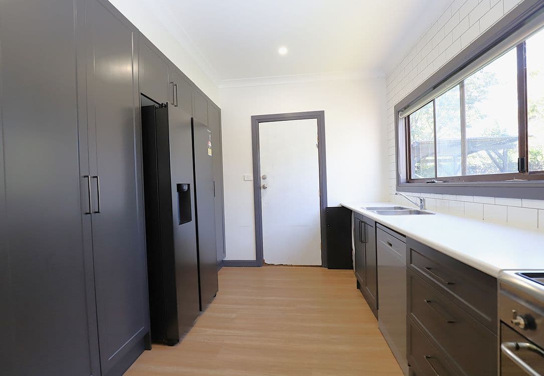 36 Sutton Street, COOTAMUNDRA, NSW 2590, Cootamundra - Thumbnail 2
