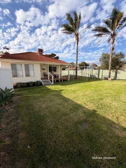 7 Eggers Place, LAKE GRACE, WA 6353, Lake Grace - Thumbnail 2