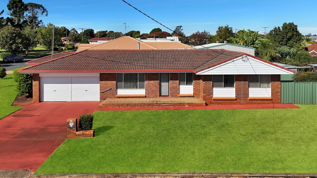 18 Gascony Street, Harristown QLD 4350, Harristown - Image 1