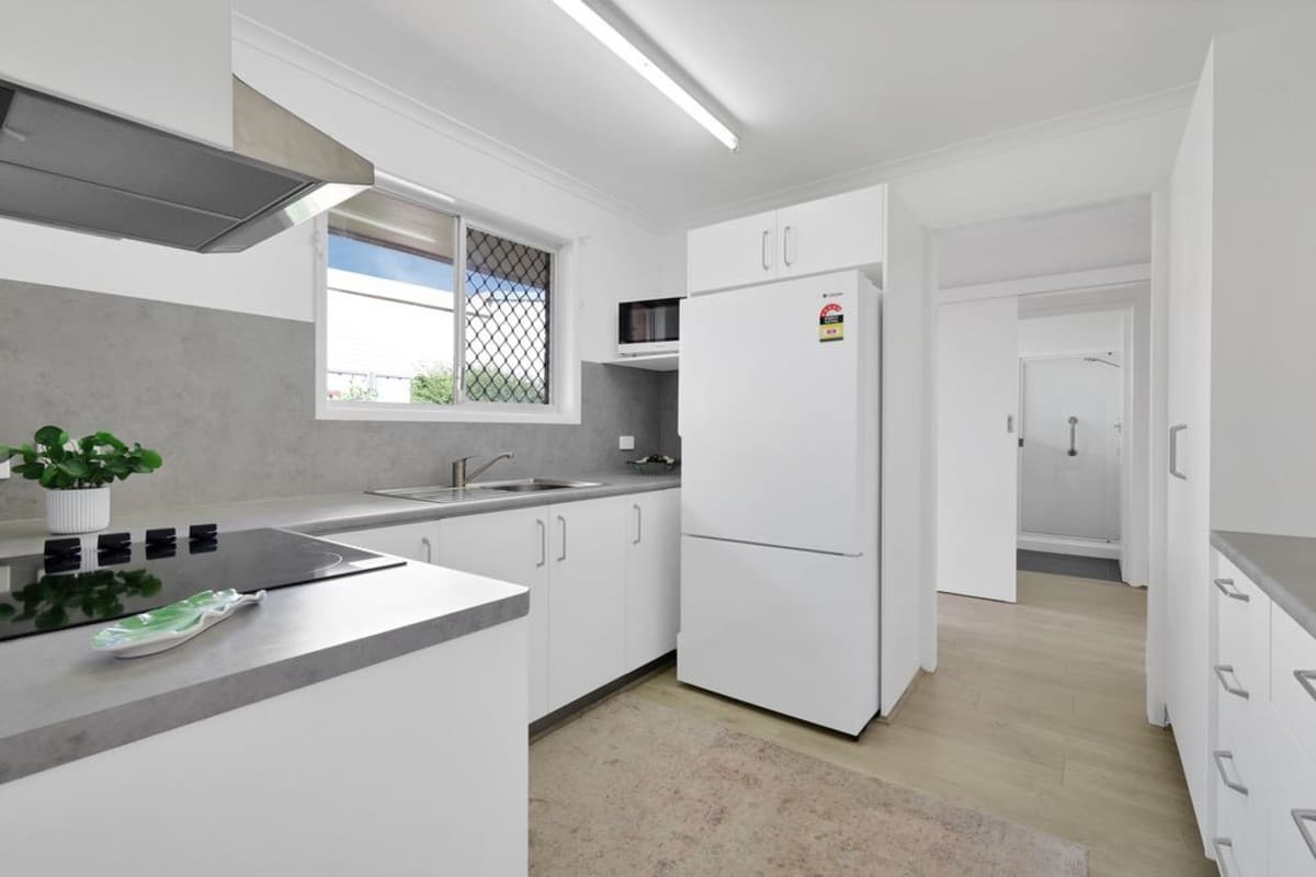 18 Gascony Street, Harristown QLD 4350, Harristown - Thumbnail 6