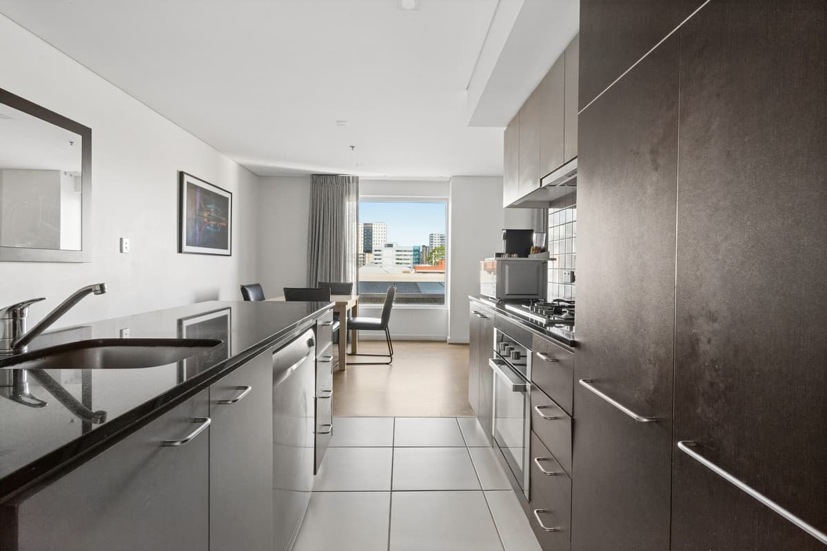 811 / 96 North Terrace, Adelaide SA 5000, Adelaide - Thumbnail 3