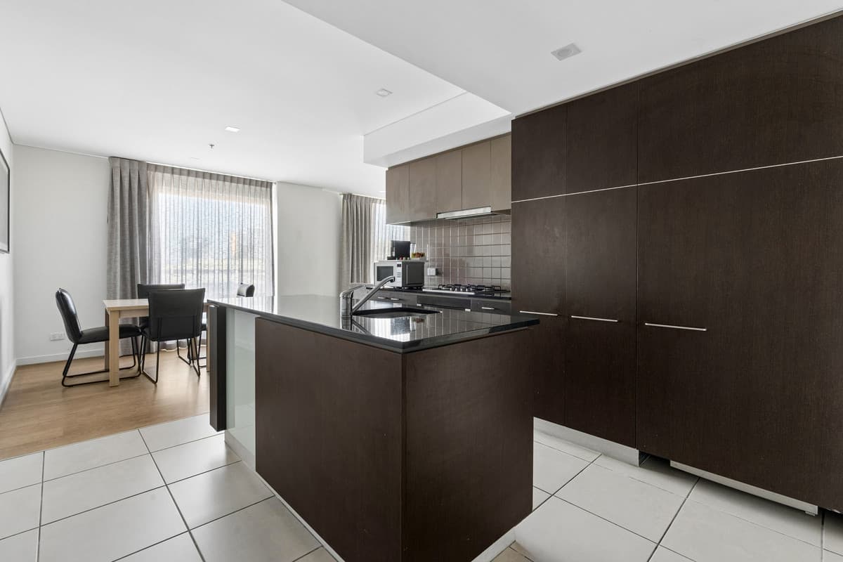 811 / 96 North Terrace, Adelaide SA 5000, Adelaide - Thumbnail 4