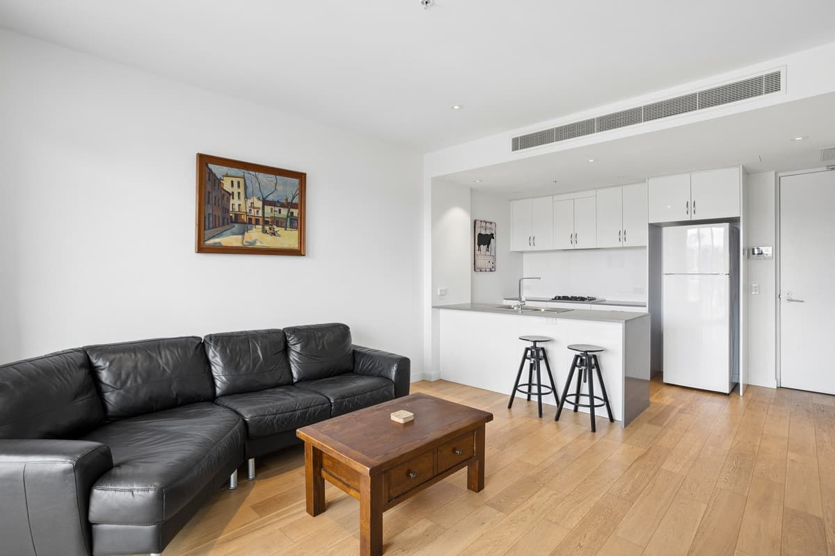 502 / 18 Surflen Street, Adelaide SA 5000, Adelaide - Thumbnail 3