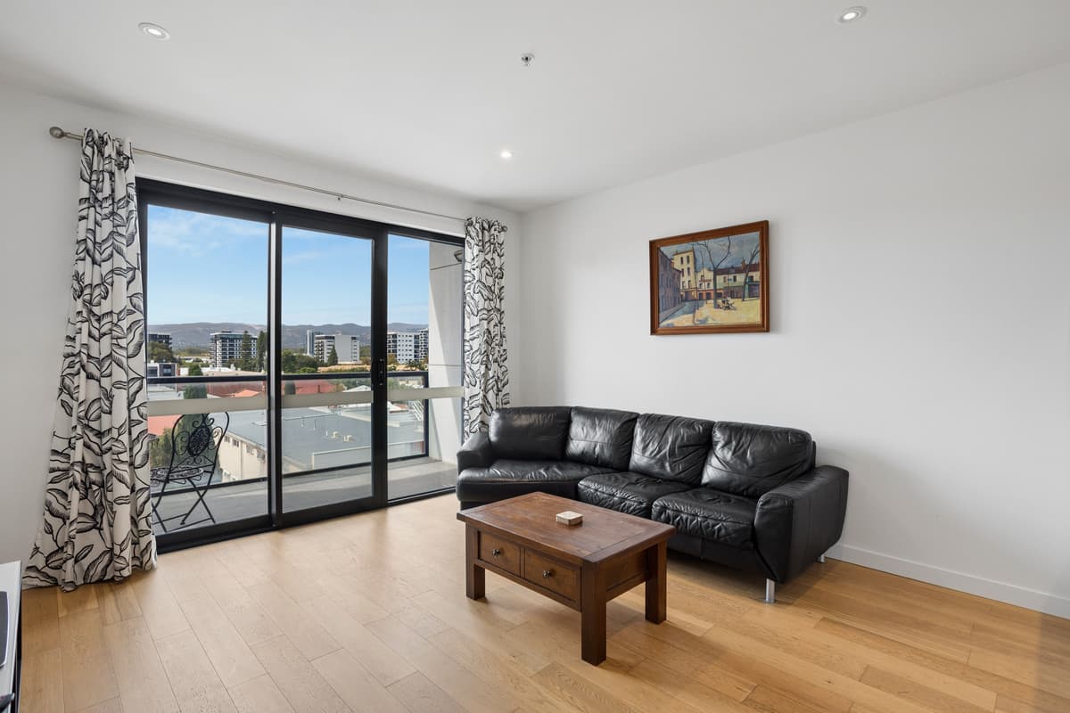 502 / 18 Surflen Street, Adelaide SA 5000, Adelaide - Thumbnail 4