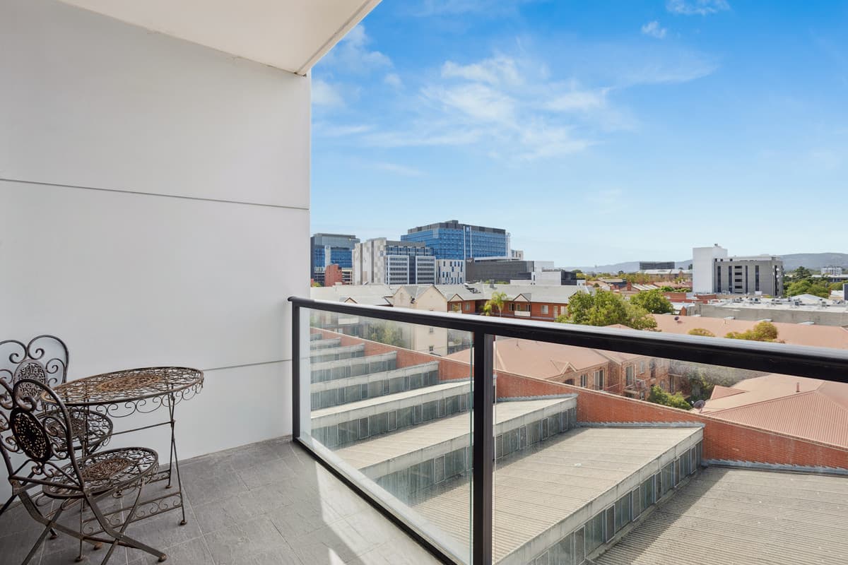 502 / 18 Surflen Street, Adelaide SA 5000, Adelaide - Thumbnail 5