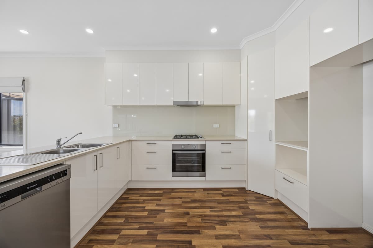 27 Braemore Terrace, Campbelltown SA 5074, Campbelltown - Thumbnail 3