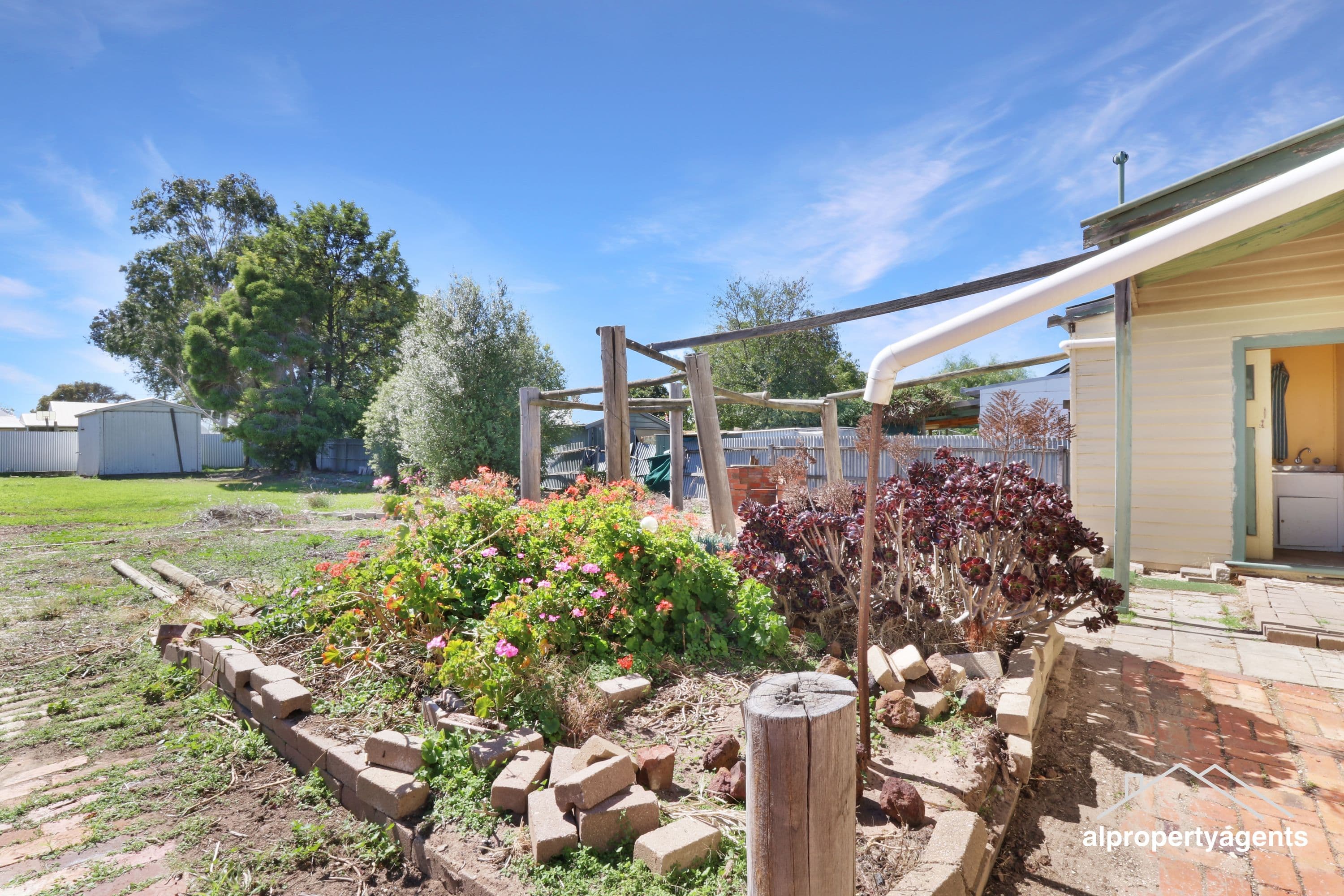 57 Mill Street, Horsham VIC 3400, Horsham - Thumbnail 3