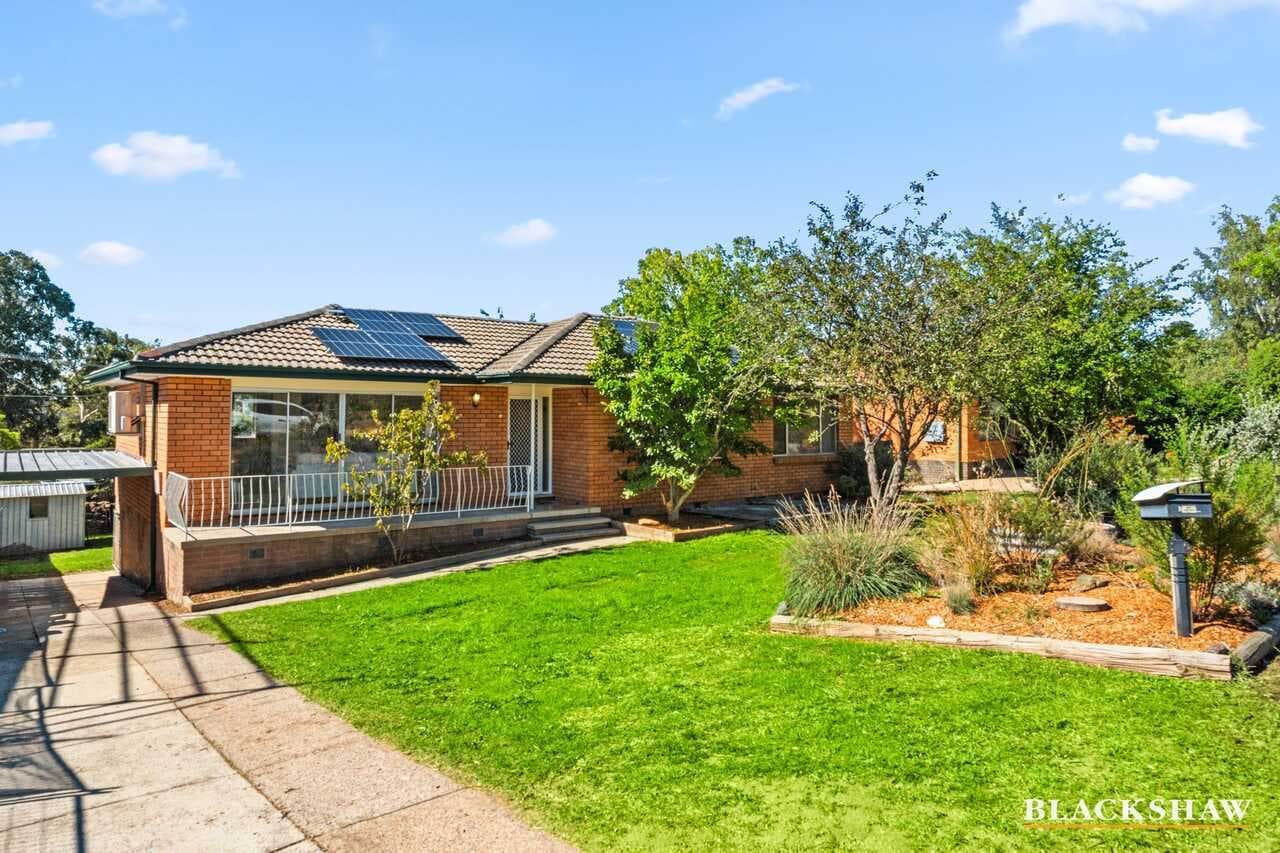 18 Castlereagh Crescent, Macquarie, Macquarie - Image 1