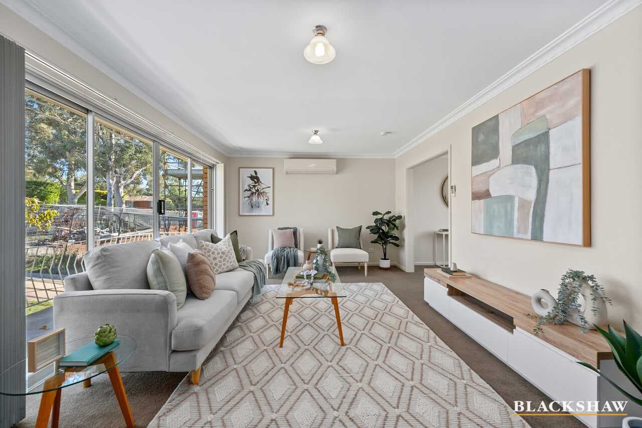 18 Castlereagh Crescent, Macquarie, Macquarie - Thumbnail 2