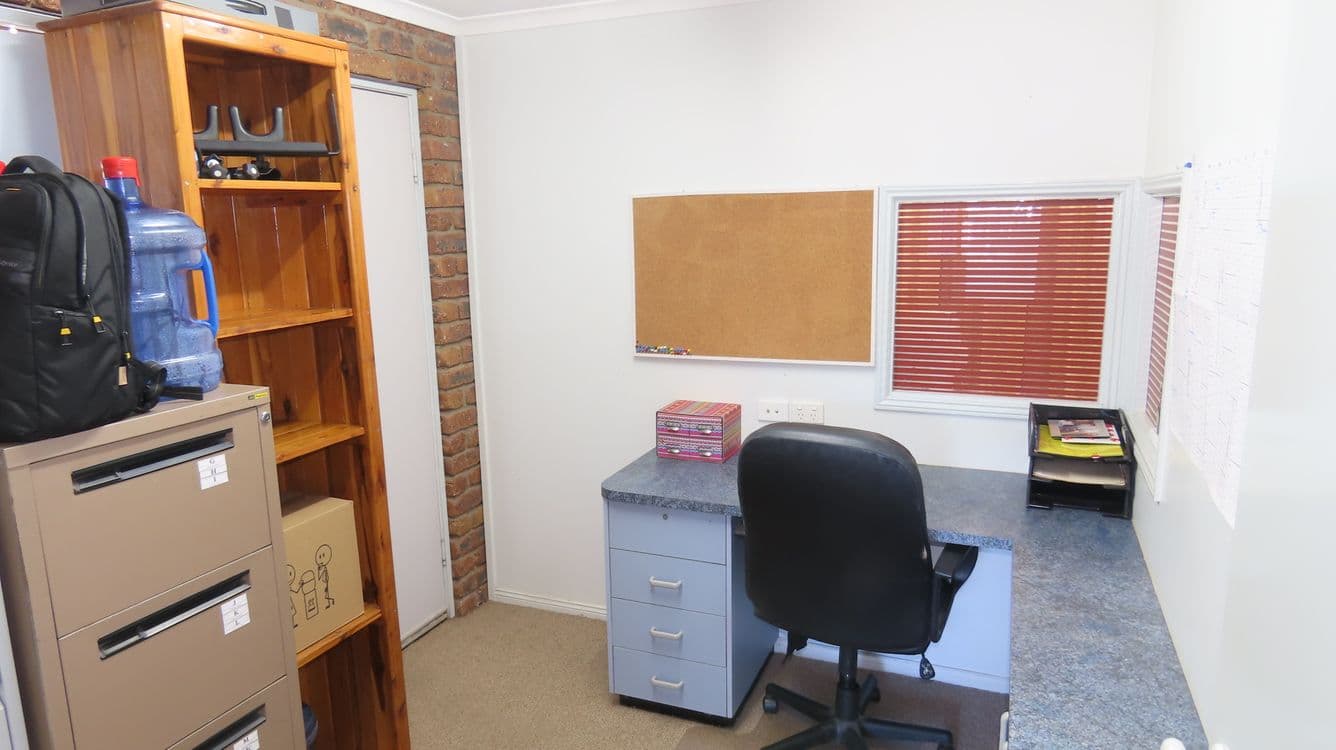 65 Bowen Street, GOONDIWINDI, QLD 4390, Goondiwindi - Thumbnail 5