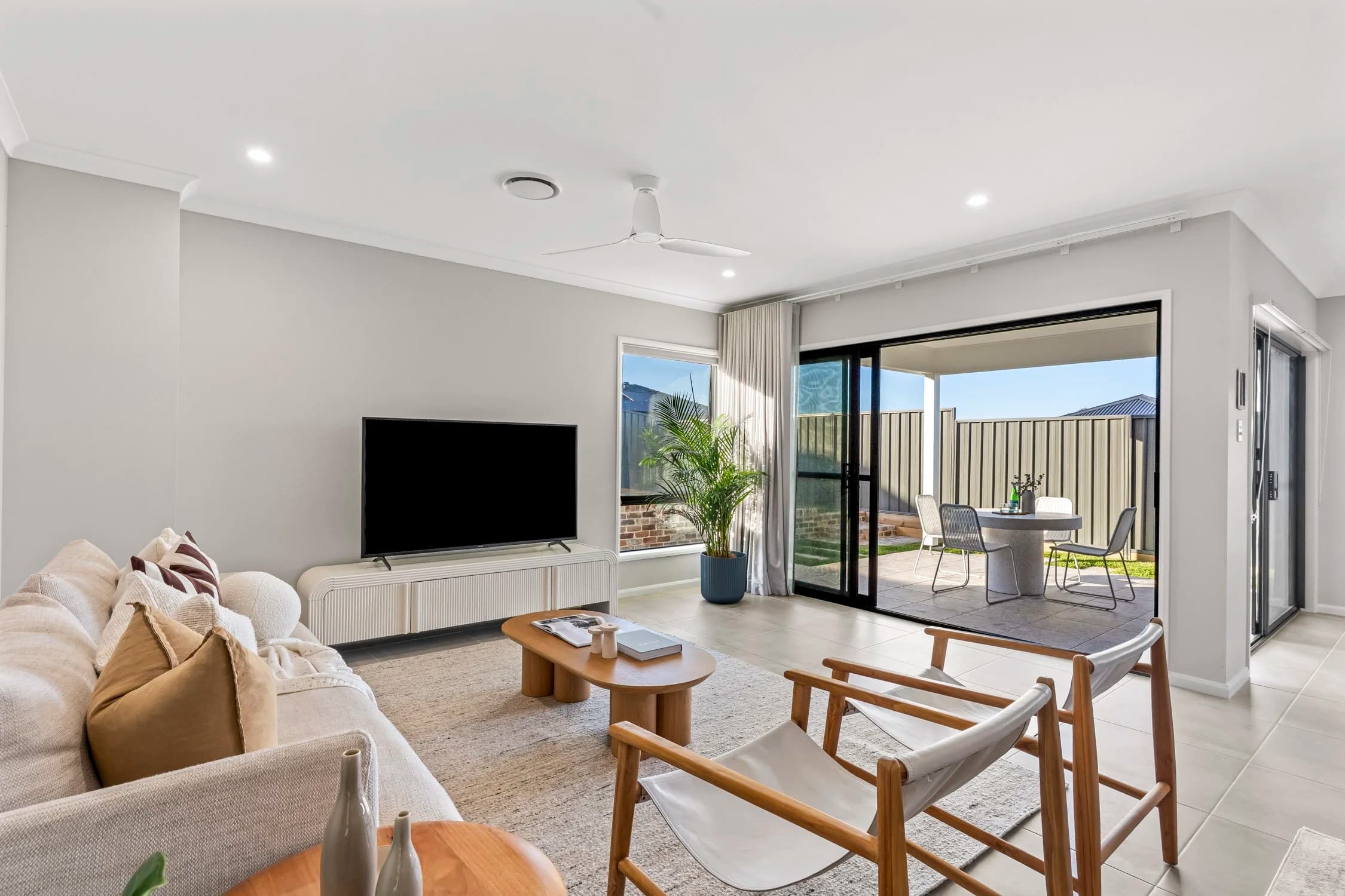 4 Pelican Street, Teralba, NSW, Teralba - Thumbnail 3