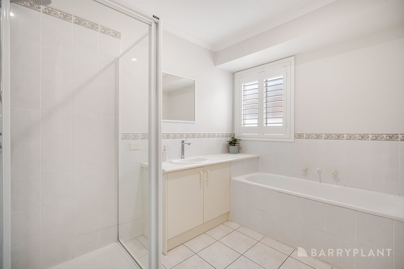 7 Wynen Court, Pakenham, VIC 3810, Pakenham - Thumbnail 7