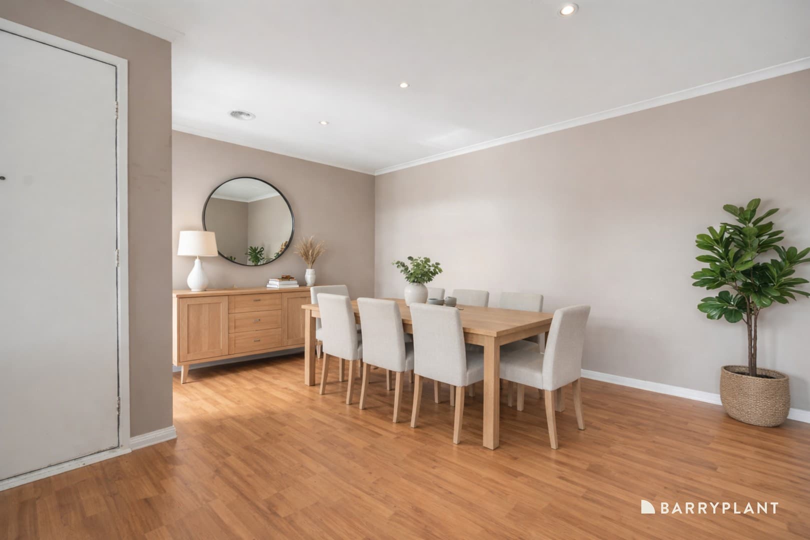 6 Orlit Close, Cranbourne North, VIC 3977, Cranbourne North - Thumbnail 4