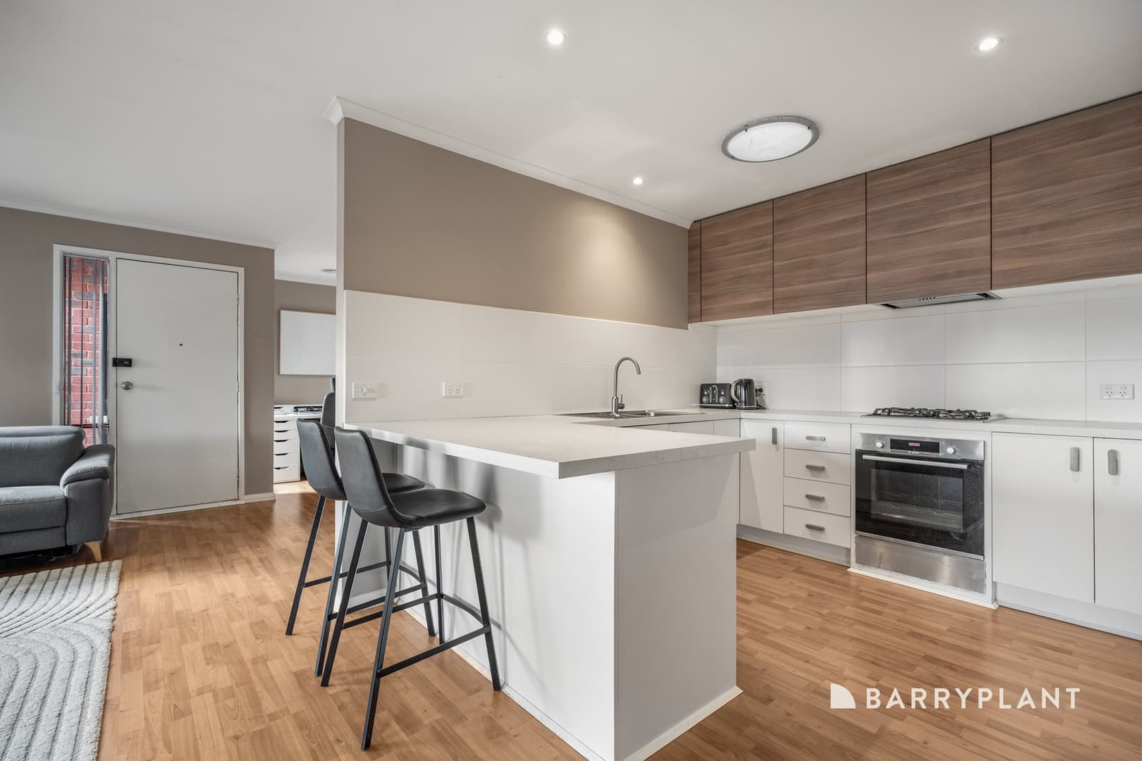 6 Orlit Close, Cranbourne North, VIC 3977, Cranbourne North - Thumbnail 5