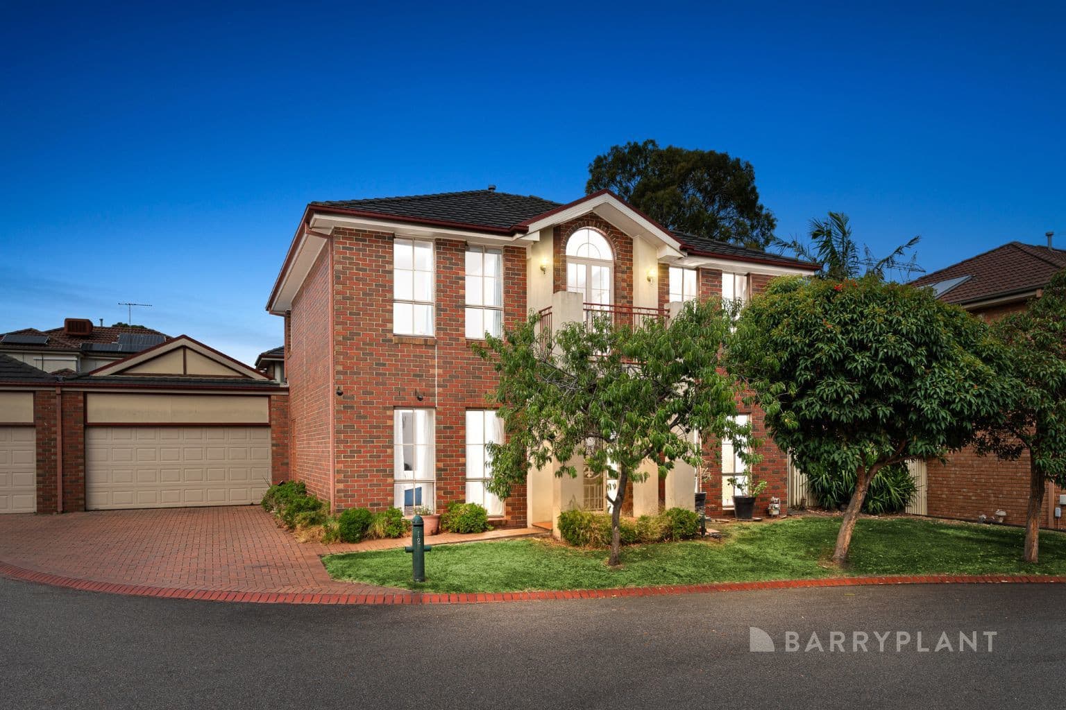 12 Hummingbird Place, South Morang, VIC 3752, South Morang - Image 1
