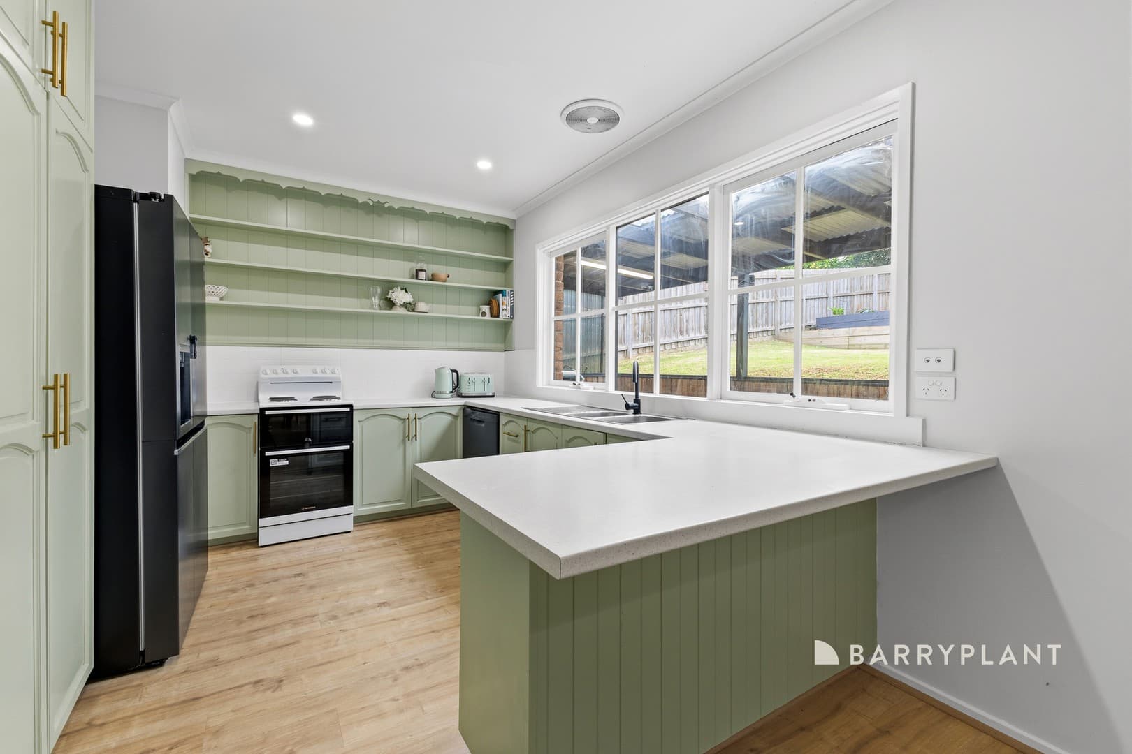 10 Mansell Court, Garfield, VIC 3814, Garfield - Thumbnail 2