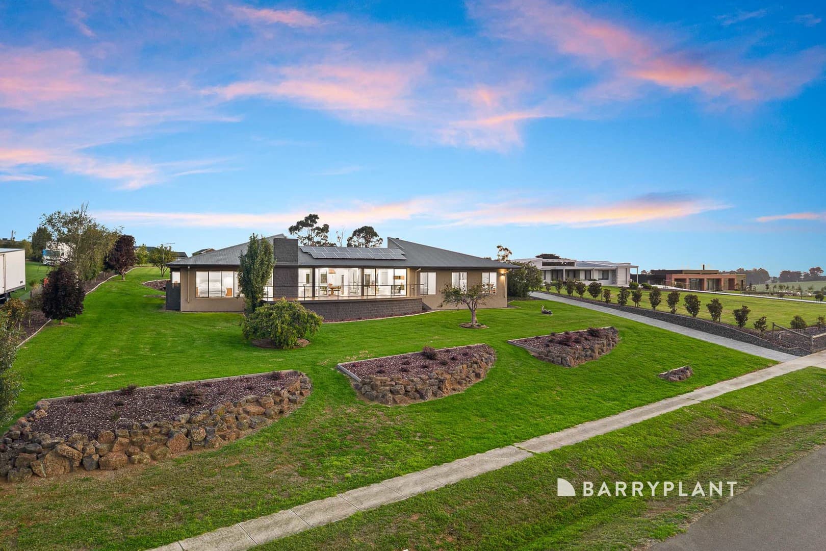35 Botanica Drive, Warragul, VIC 3820, Warragul - Thumbnail 2