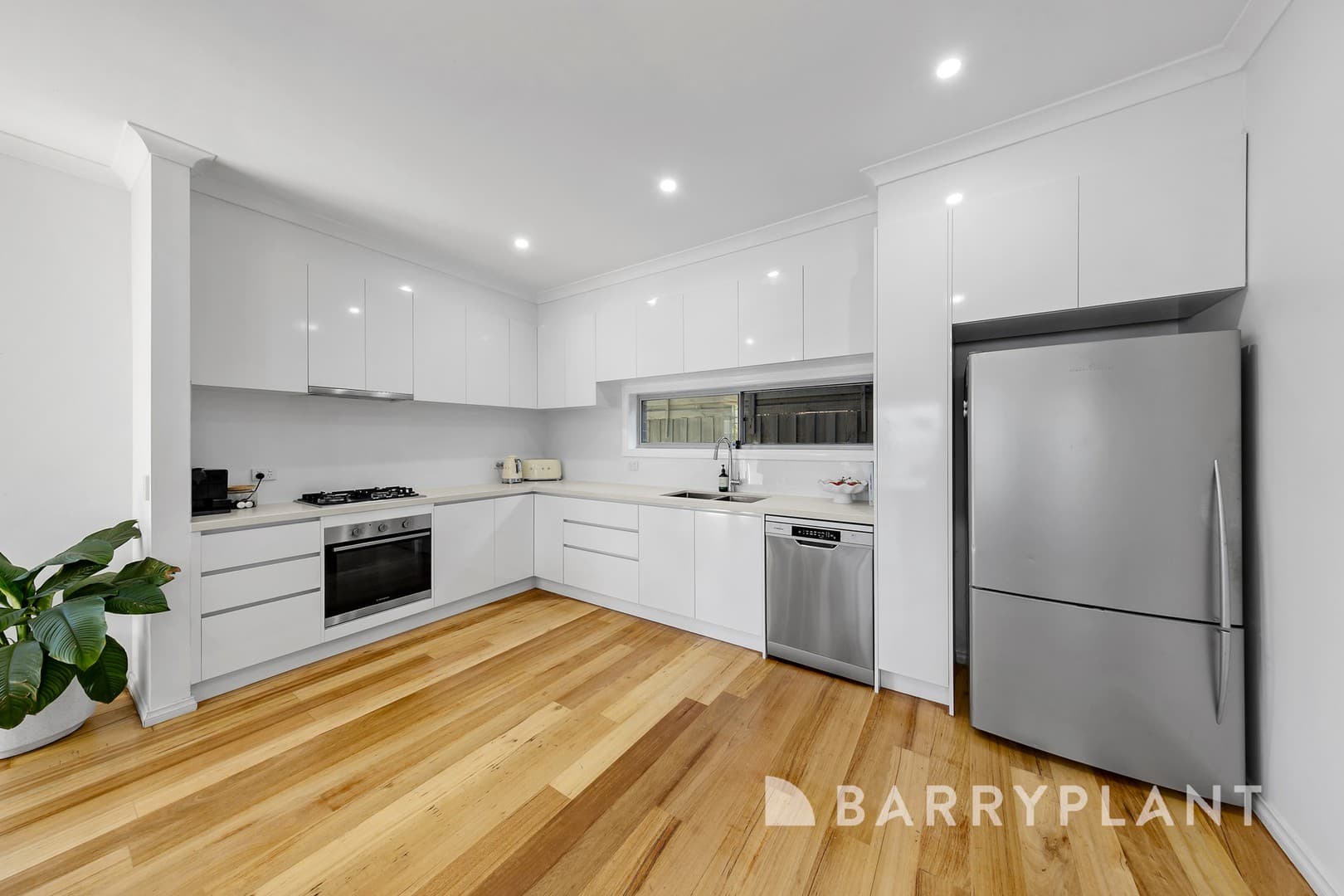2/39 Glendenning Street, St Albans, VIC 3021, St Albans - Thumbnail 4