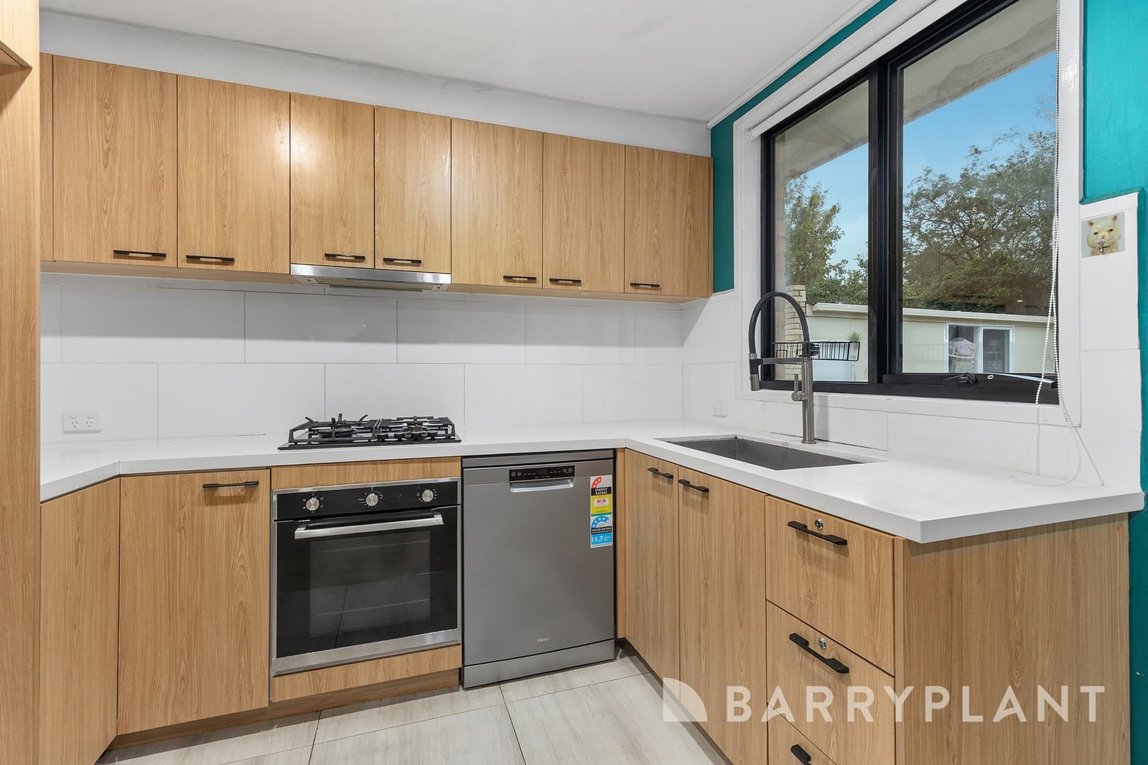 7 Bowral Court, Bundoora, VIC 3083, Bundoora - Thumbnail 2