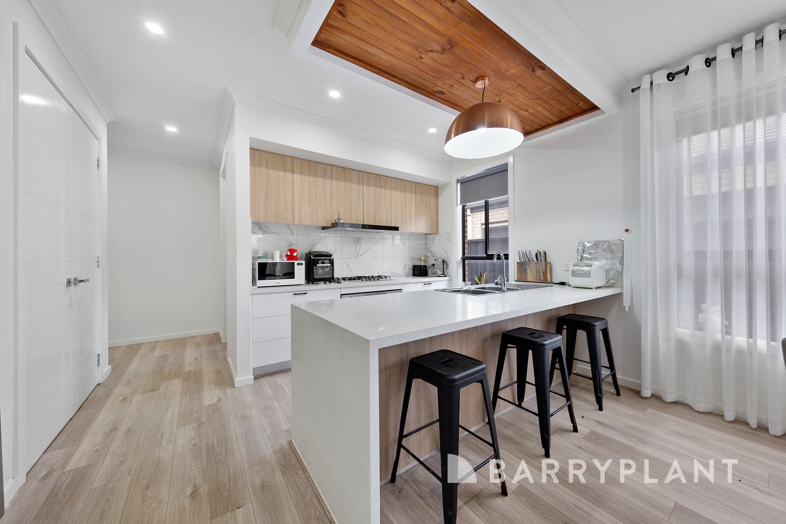 27 Voyager Boulevard, Tarneit, VIC 3029, Tarneit - Thumbnail 2