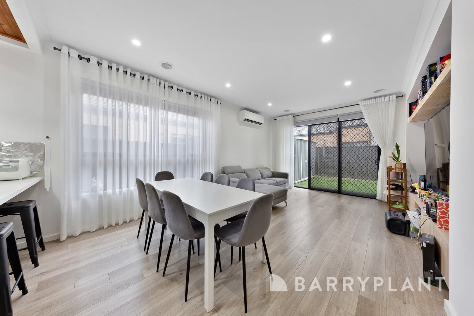 27 Voyager Boulevard, Tarneit, VIC 3029, Tarneit - Thumbnail 5