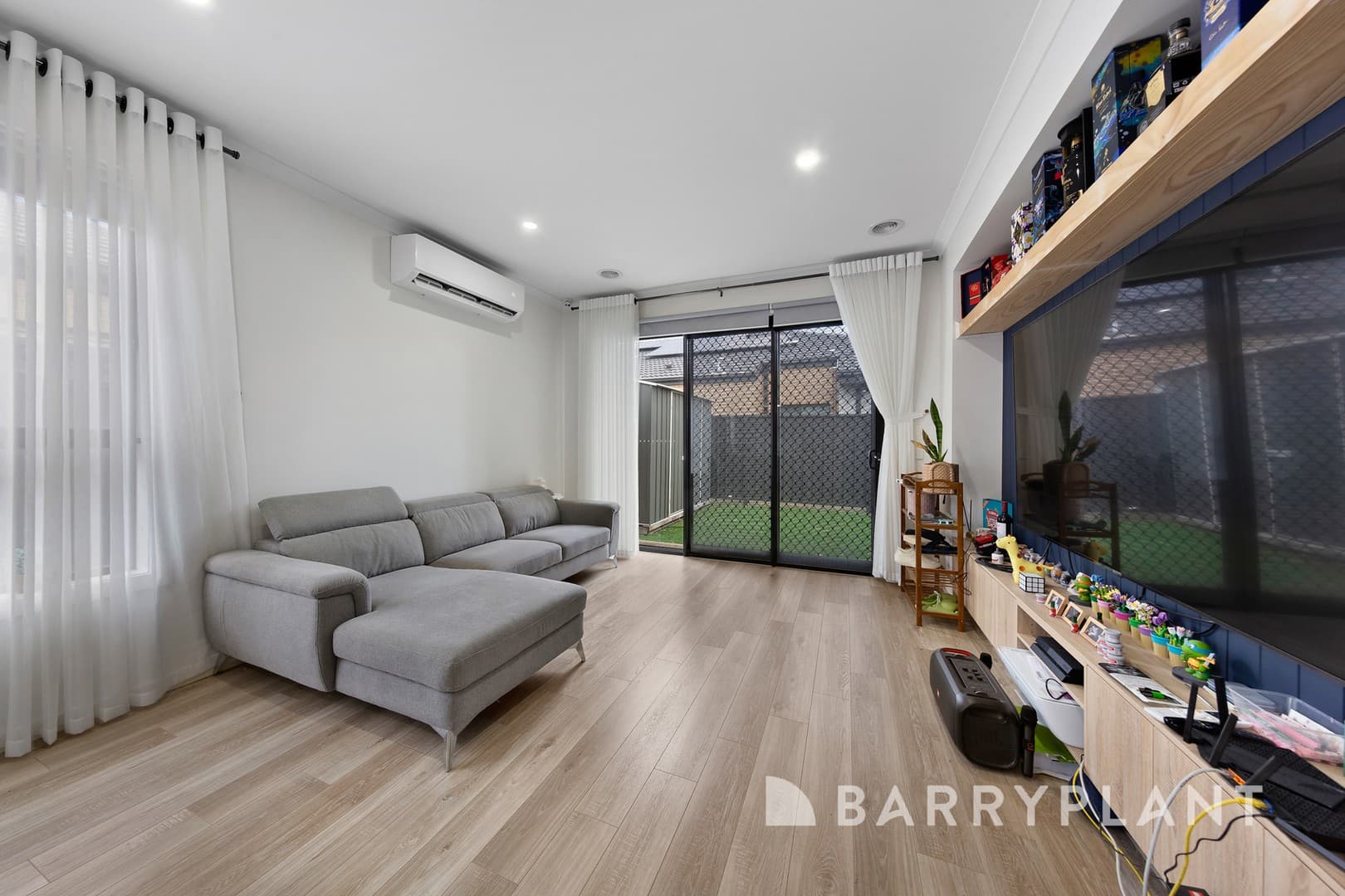27 Voyager Boulevard, Tarneit, VIC 3029, Tarneit - Thumbnail 7