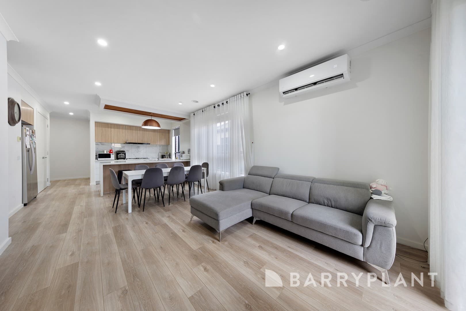 27 Voyager Boulevard, Tarneit, VIC 3029, Tarneit - Thumbnail 8