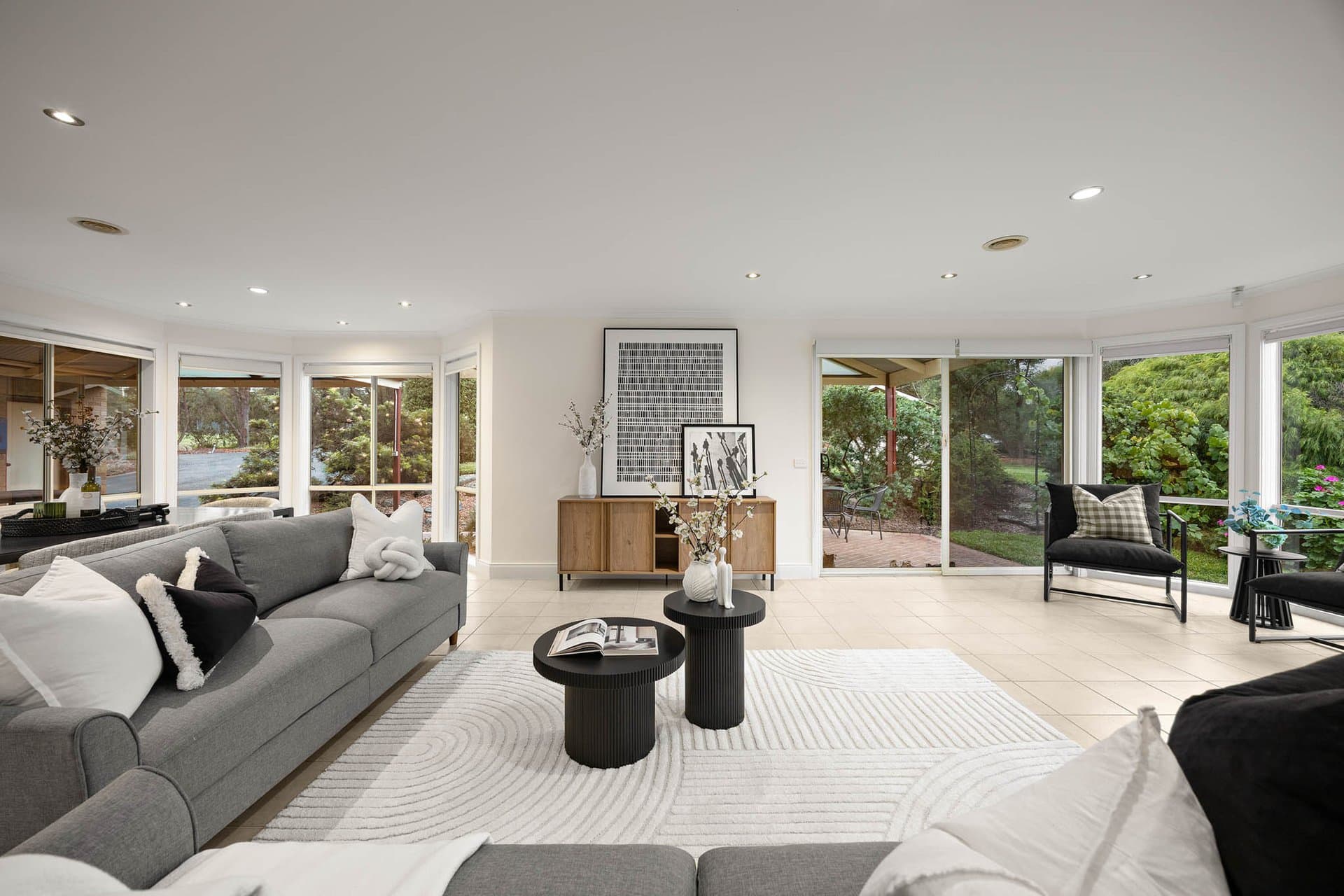2 Marshall Close, Sunbury - Thumbnail 4