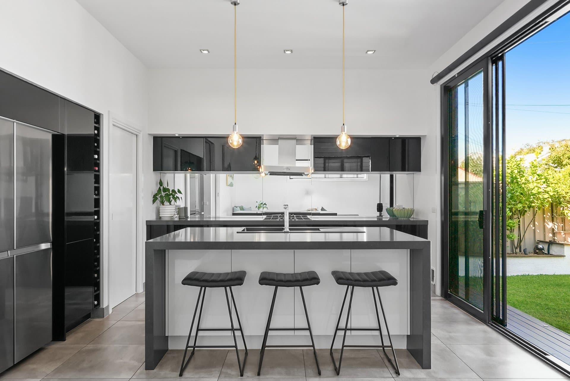 151 Anderson Street, Yarraville - Thumbnail 3