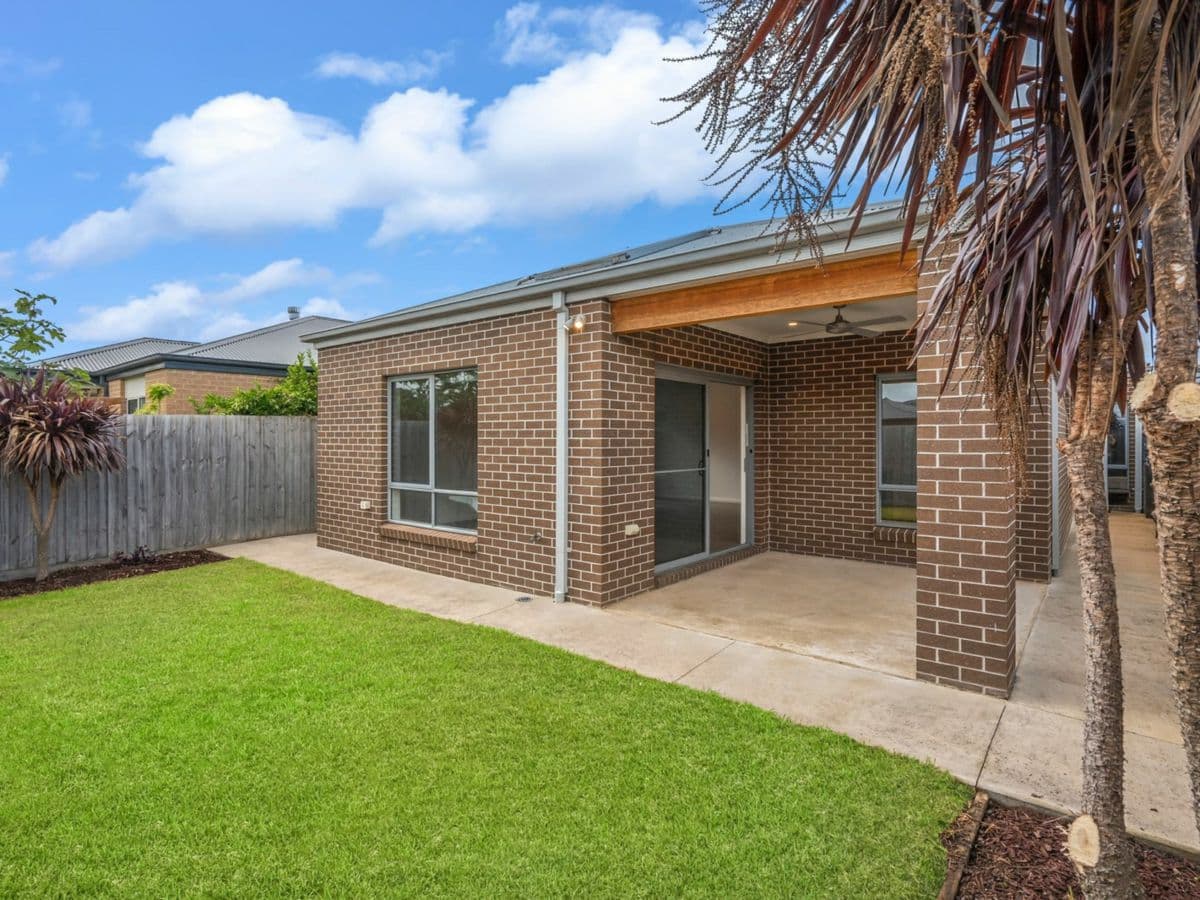 49 Killarney Avenue, GROVEDALE, Grovedale - Thumbnail 8